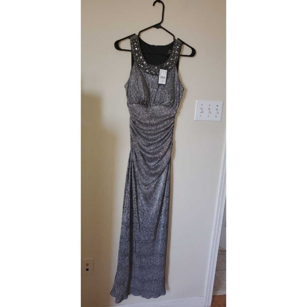 Brand new Laura evening dress - Picture 3 of 4
